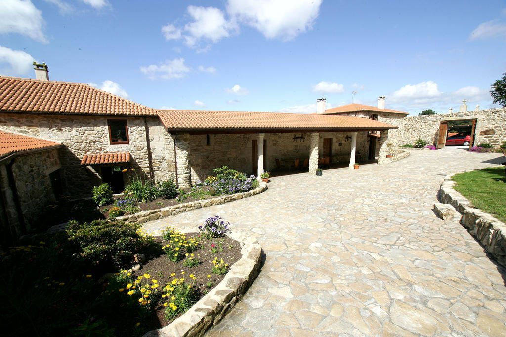 הוסטל Os Casares Casa Da Botica A Estrada מראה חיצוני תמונה